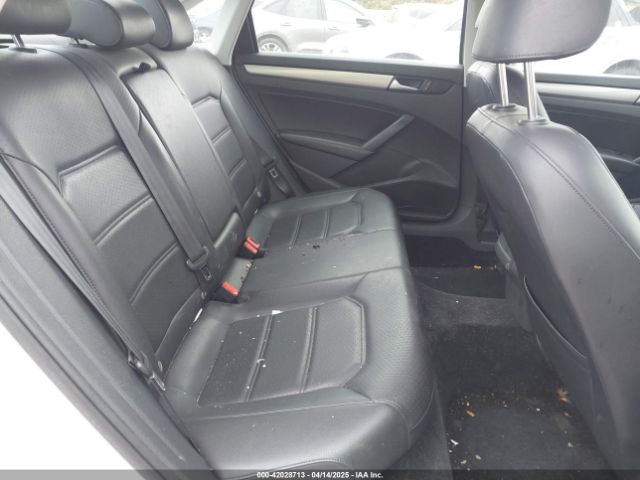 1VWAS7A3XFC080850 Volkswagen Passat 1.8t Limited Edition