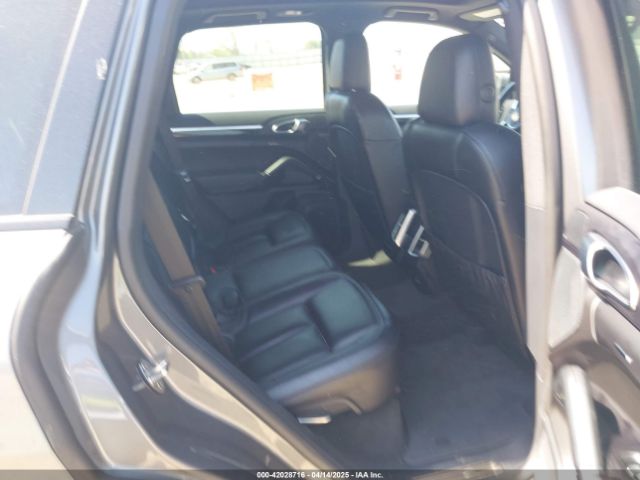 2018 PORSCHE CAYENNE WP1AB2A21JLA60264 Photo 7