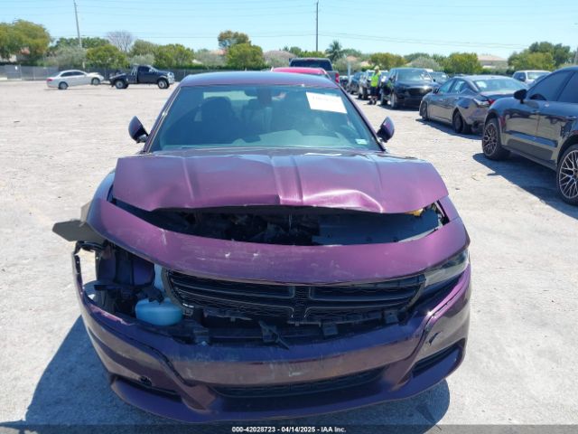 2C3CDXBG5LH220064 Dodge Charger Sxt Rwd