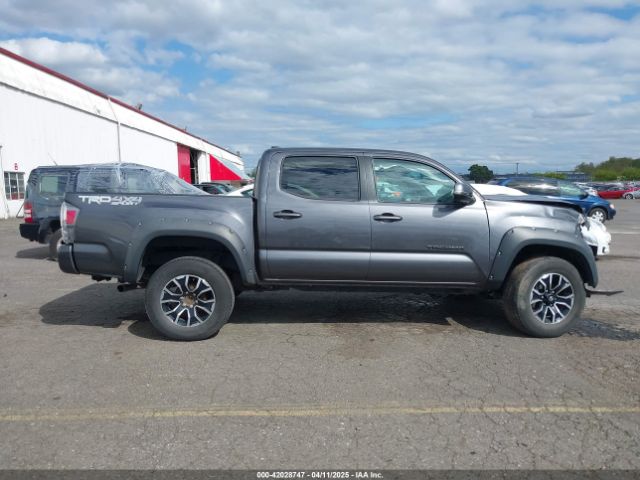 3TYCZ5AN8NT058506 Toyota Tacoma Trd Sport