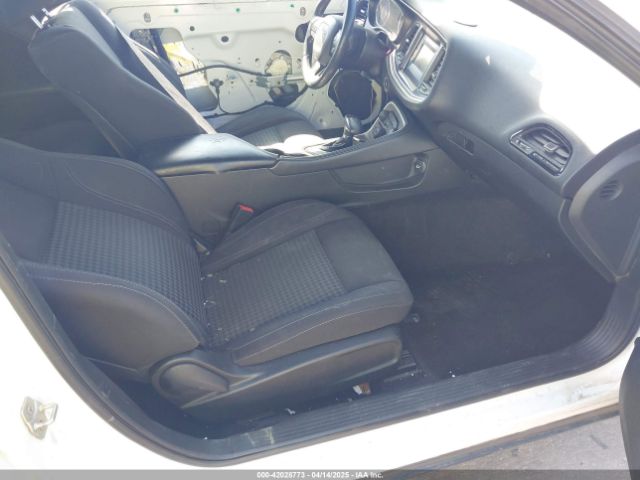 2C3CDZAG4FH739754 Dodge Challenger Sxt