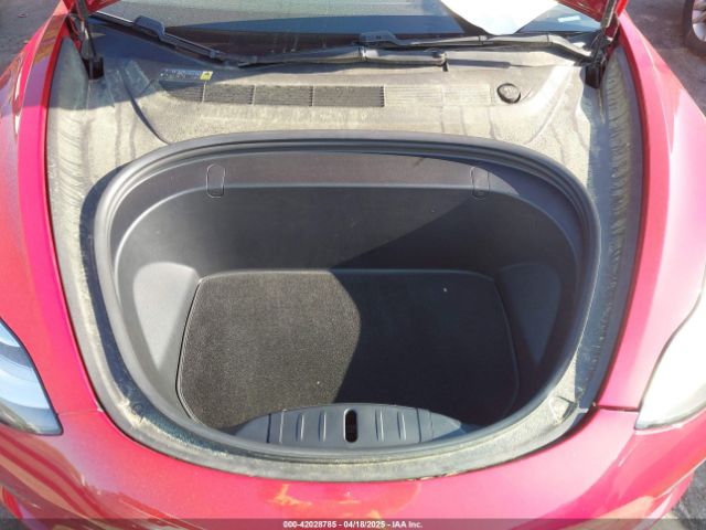 5YJ3E1EA5JF063555 Tesla Model 3 Long Range/mid Range