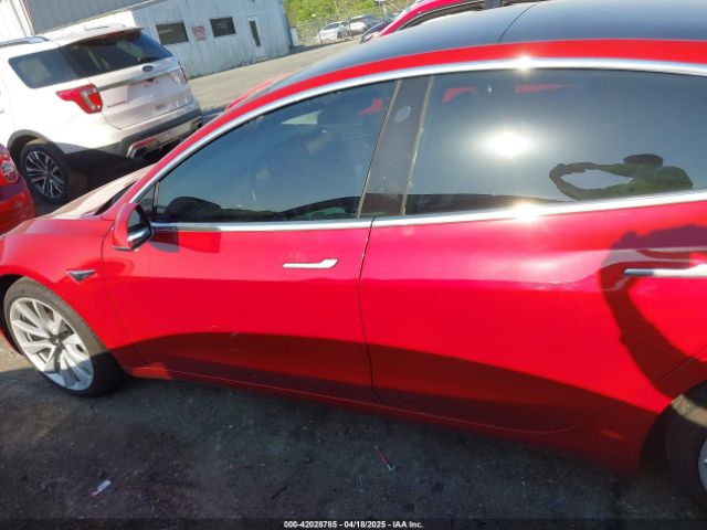 5YJ3E1EA5JF063555 Tesla Model 3 Long Range/mid Range