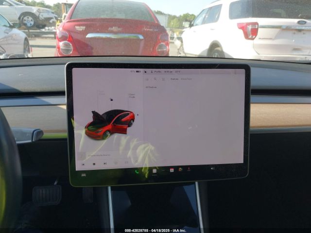 5YJ3E1EA5JF063555 Tesla Model 3 Long Range/mid Range