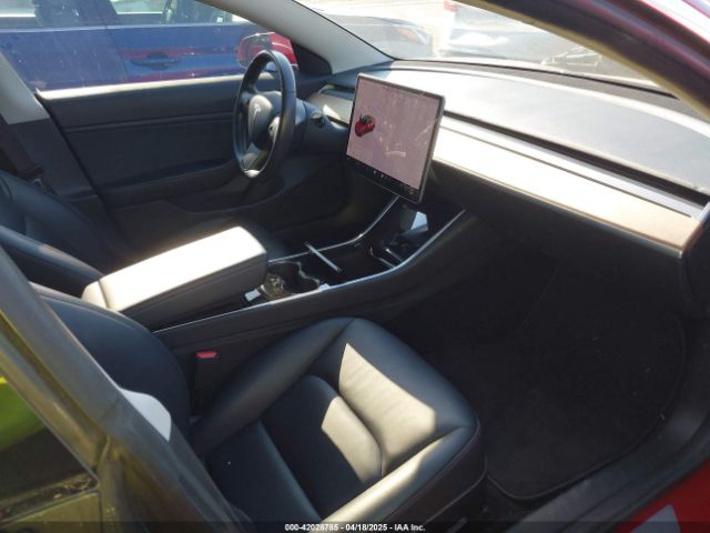 5YJ3E1EA5JF063555 Tesla Model 3 Long Range/mid Range
