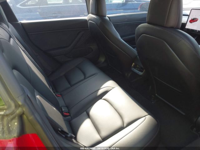 5YJ3E1EA5JF063555 Tesla Model 3 Long Range/mid Range