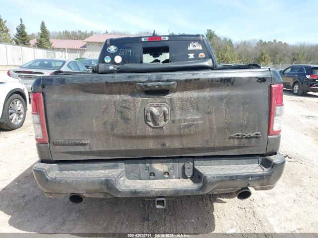 1C6SRFFT5NN283063 RAM 1500 Big Horn  4x4 5'7 Box