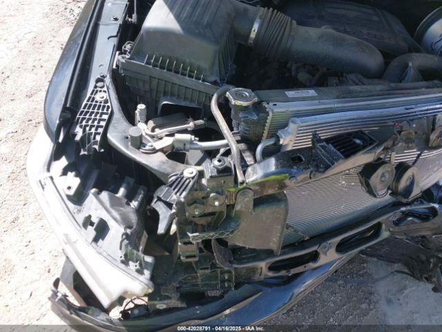 1C6SRFFT5NN283063 RAM 1500 Big Horn  4x4 5'7 Box