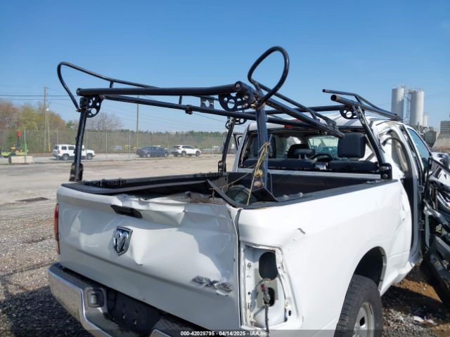 1C6RR7FG4JS328304 RAM 1500 Tradesman  4x4 6'4 Box