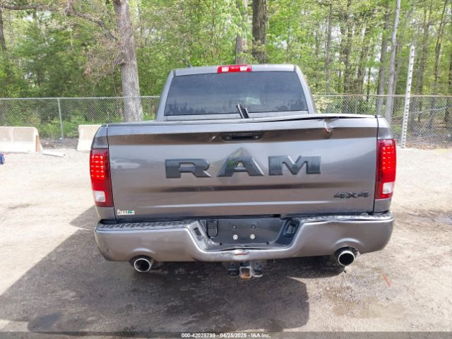 1C6RR7MT3HS670157 RAM 1500 Night  4x4 5'7 Box