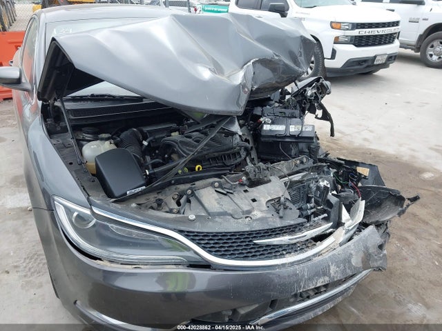 Chrysler 200 Limited 2015 1C3CCCAG2FN757483 Image 13