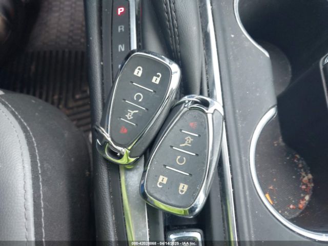 2GNAXVEVXJ6188205 Chevrolet Equinox Premier