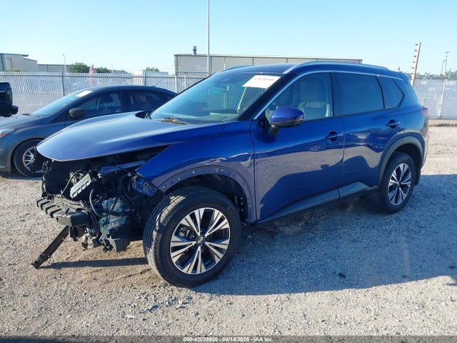 JN8AT3BA4MW019502 Nissan Rogue Sv Fwd