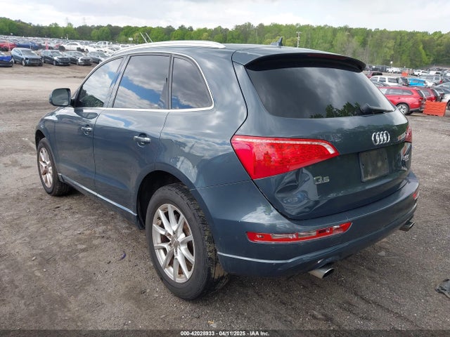 2011 AUDI Q5 WA1LFAFP2BA107077 Photo 2