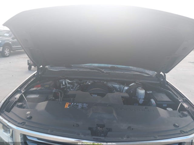 1GNSCJKC5JR135265 Chevrolet Suburban Premier