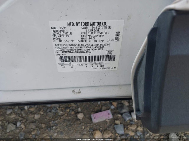 2FMPK4K96KBC24463 Ford Edge Titanium