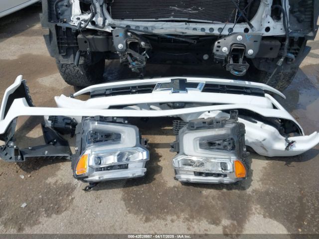 2GCUDEED6P1124688 Chevrolet Silverado 1500 4wd  Short Bed Rst