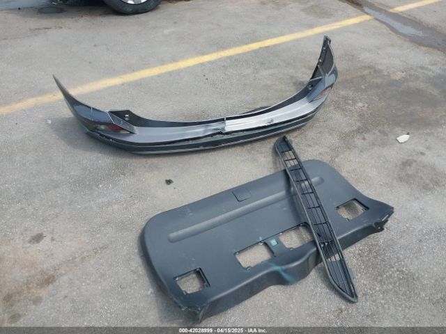 2T3WFREV3JW423959 Toyota Rav4 Xle