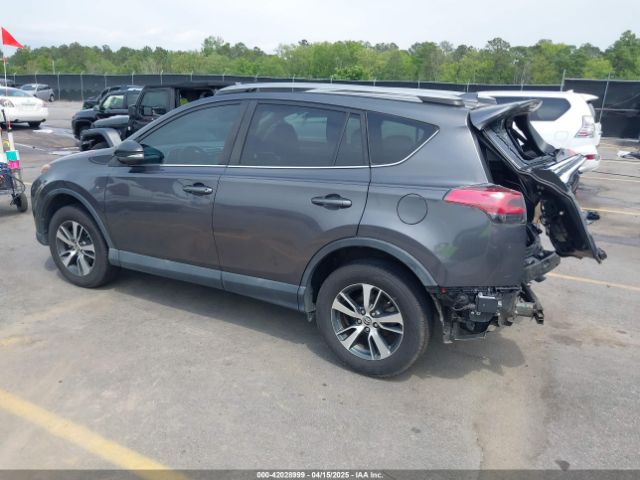 2T3WFREV3JW423959 Toyota Rav4 Xle