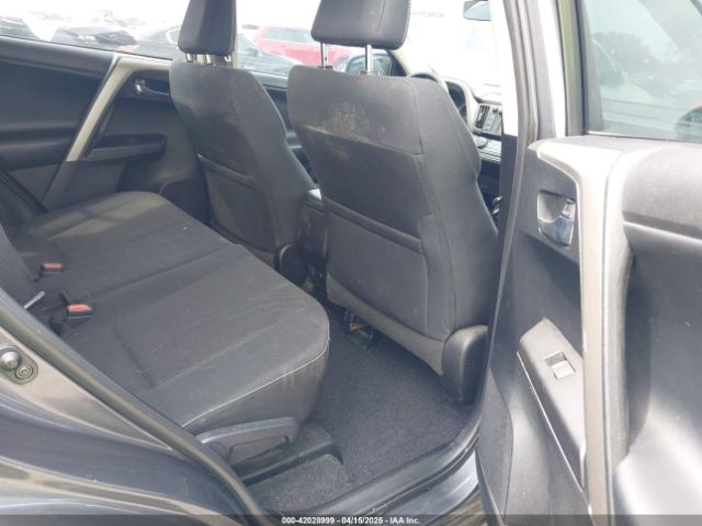 2T3WFREV3JW423959 Toyota Rav4 Xle
