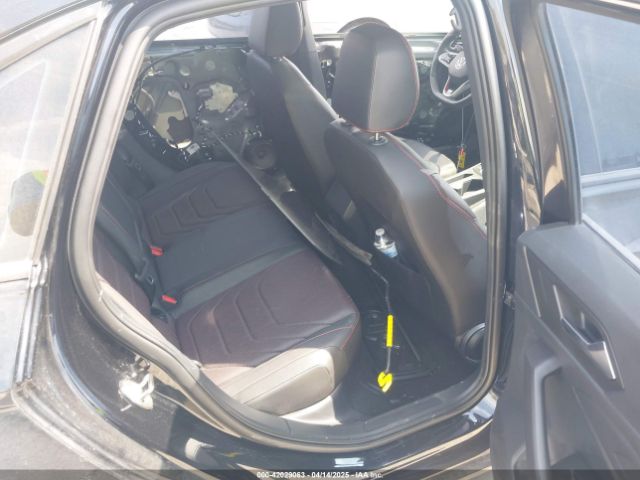3VW2T7BU2PM054137 Volkswagen Jetta Gli 2.0t Autobahn