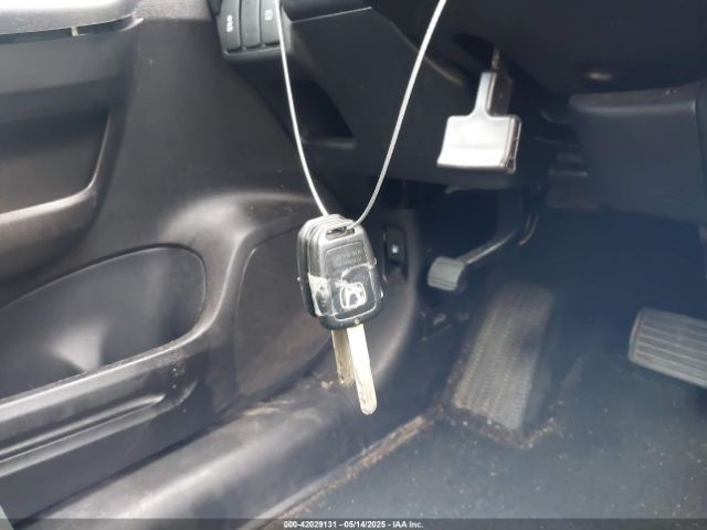 5J6RM4H42GL075649 Honda CR-V SE