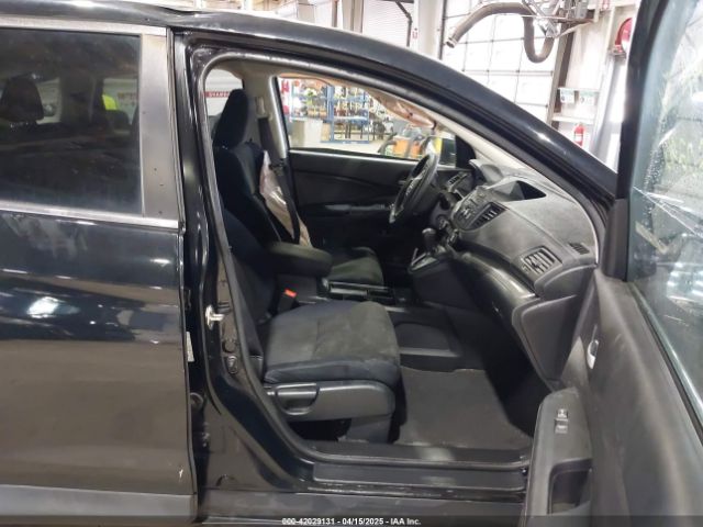 5J6RM4H42GL075649 Honda CR-V SE