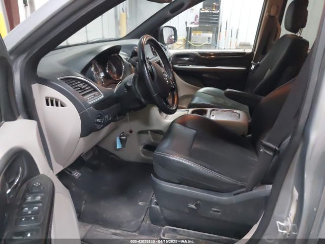 2C4RDGCG7KR677343 Dodge Grand Caravan Sxt