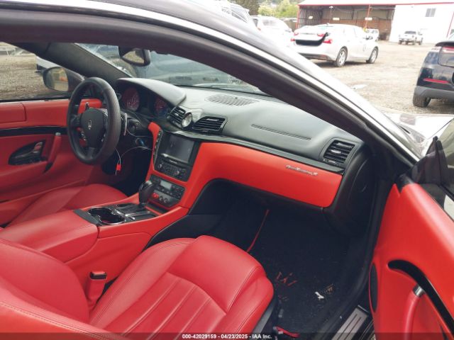 2009 MASERATI GRANTURISMO ZAMKL45A190048088 Photo 4
