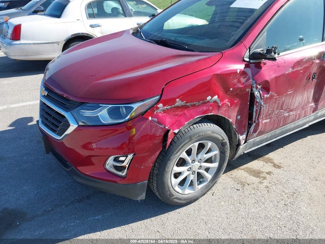 3GNAXJEV4JL103055 Chevrolet EQUINOX LT