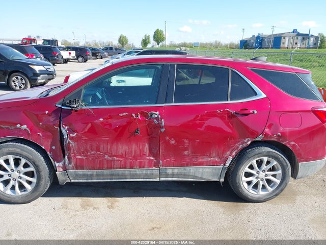 3GNAXJEV4JL103055 Chevrolet EQUINOX LT