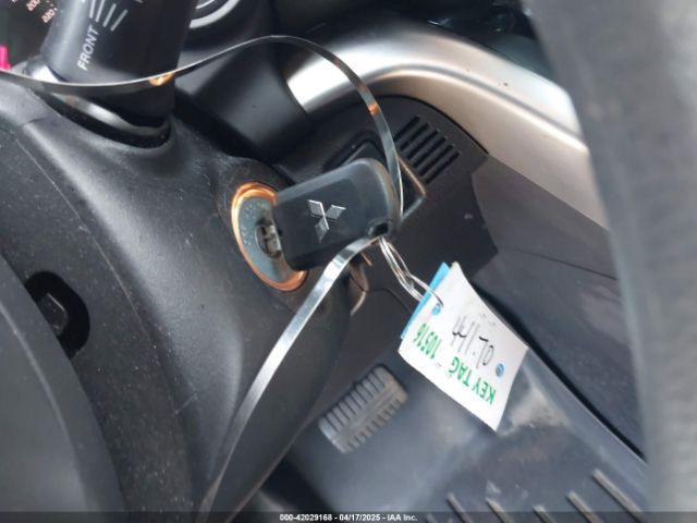 JA4AS3AA5JZ067109 Mitsubishi Eclipse Cross Es