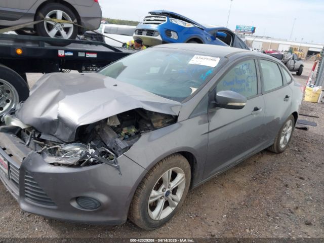 1FADP3F27EL412418 Ford FOCUS SE