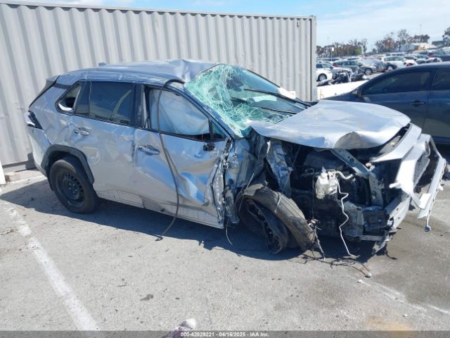2T3F1RFV8PC377259 Toyota RAV4 LE