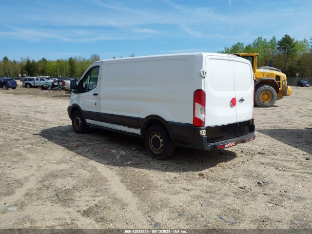 1FTYE1YM0GKB19151 Ford Transit-150