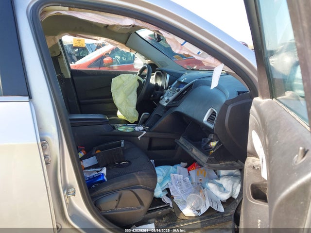 1GNALAEK5FZ136843 Chevrolet EQUINOX LS