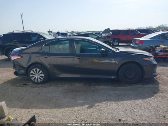 4T1B31HK2JU504728 Toyota Camry Hybrid Le
