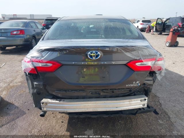 4T1B31HK2JU504728 Toyota Camry Hybrid Le