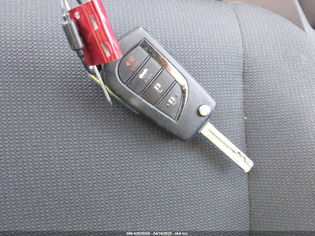 5YFB4MDE4RP166275 Toyota COROLLA LE
