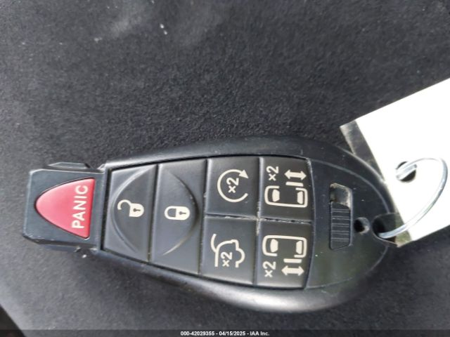 2014 CHRYSLER TOWN & COUNTRY 2C4RC1CG6ER470480 Photo 10