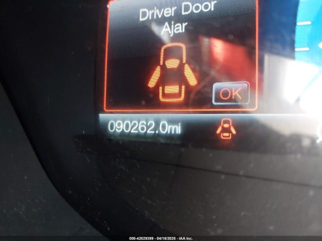 3FA6P0HD8HR211638 Ford FUSION SE