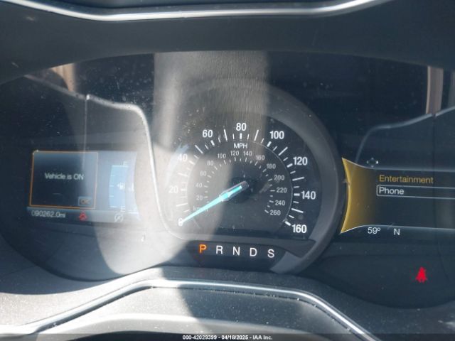 3FA6P0HD8HR211638 Ford FUSION SE