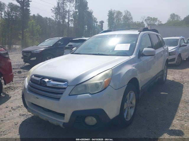 Subaru Outback 2.5i Limited 2014 4S4BRCLC4E3213475 Image 2