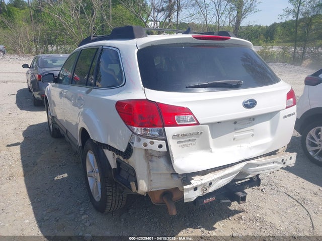 Subaru Outback 2.5i Limited 2014 4S4BRCLC4E3213475 Image 3