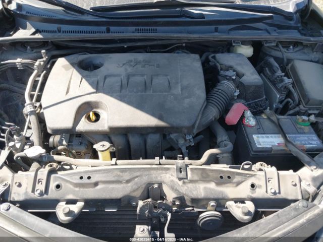 5YFBURHE3JP758939 Toyota COROLLA SE