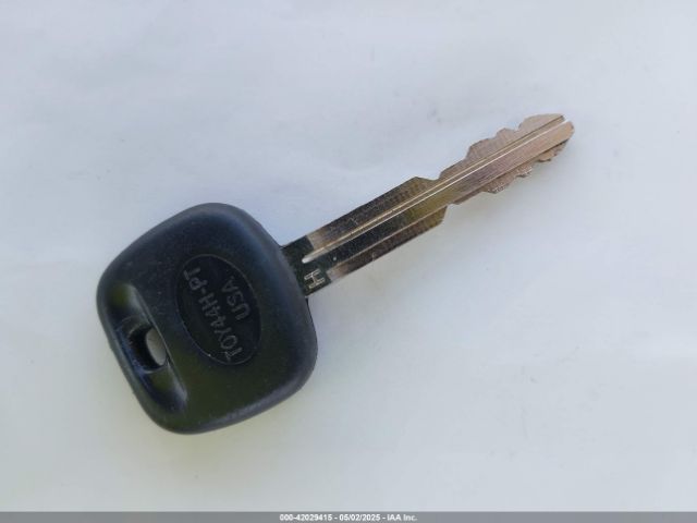 5YFBURHE3JP758939 Toyota COROLLA SE