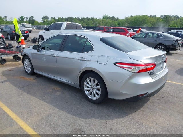 4T1B11HK5JU542816 Toyota CAMRY LE