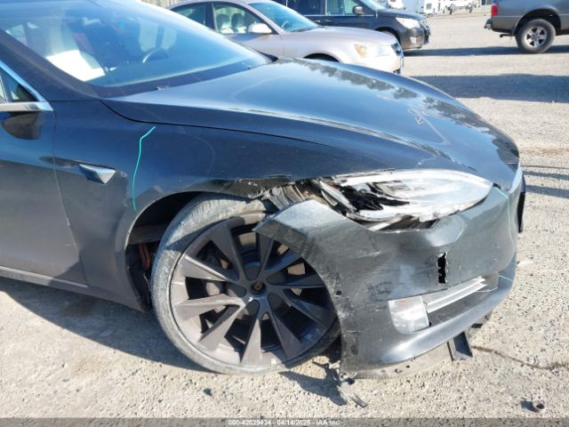 5YJSA1E28JF273809 Tesla Model S 100d/75d/p100d