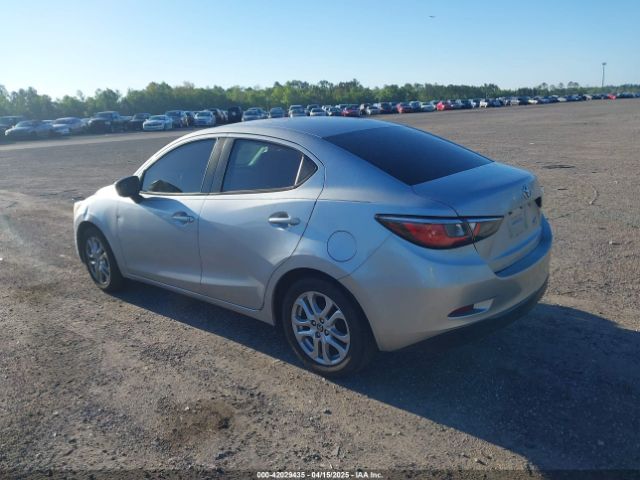 3MYDLBYVXHY195533 Toyota YARIS IA