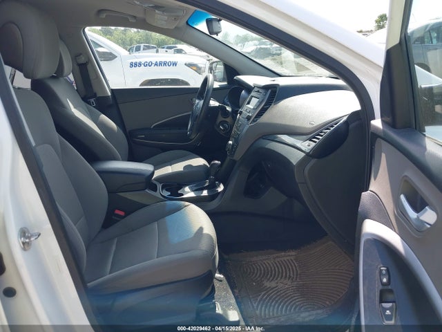 5XYZTDLBXGG322216 Hyundai Santa Fe Sport 2.4l
